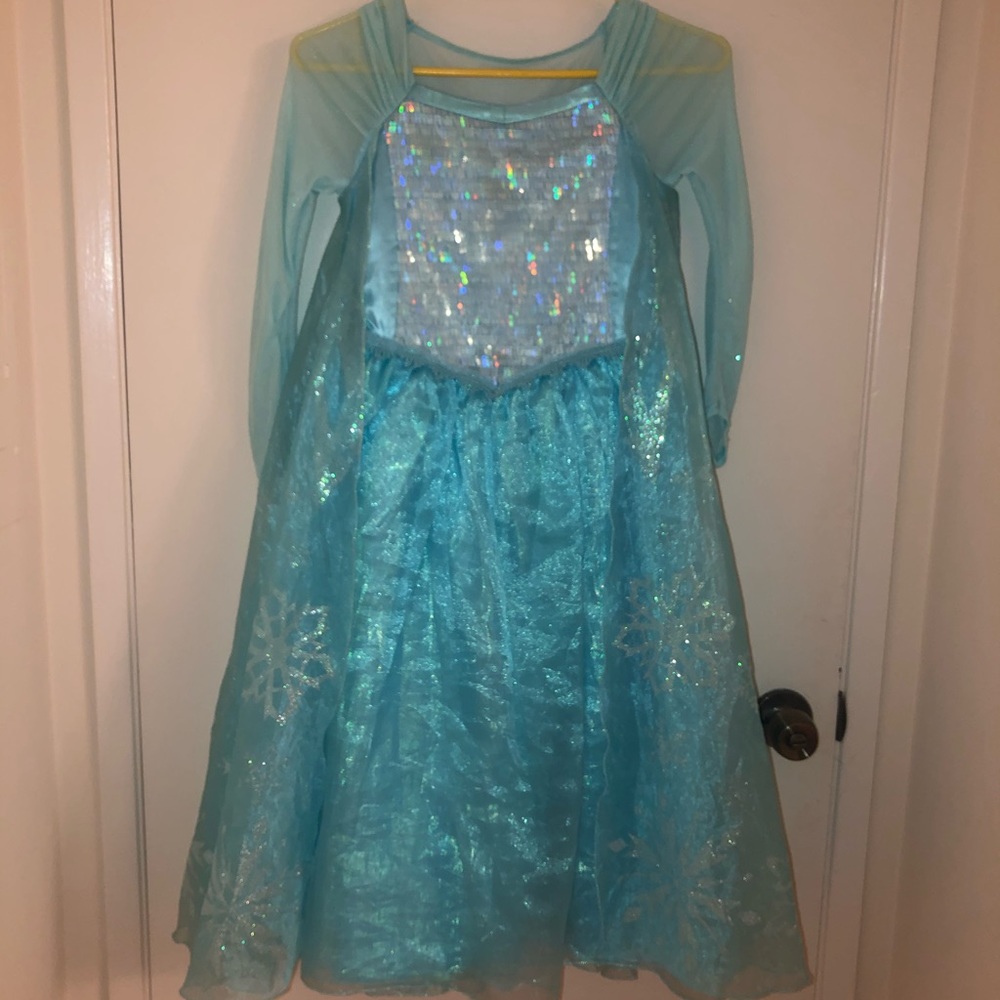 Disney Frozen dress!!! Elsa!! Size medium